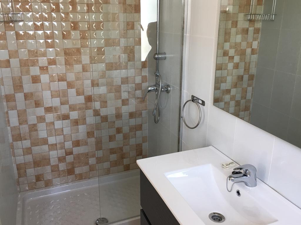 Apartamentos Carmen Teresa Torremolinos Exterior photo
